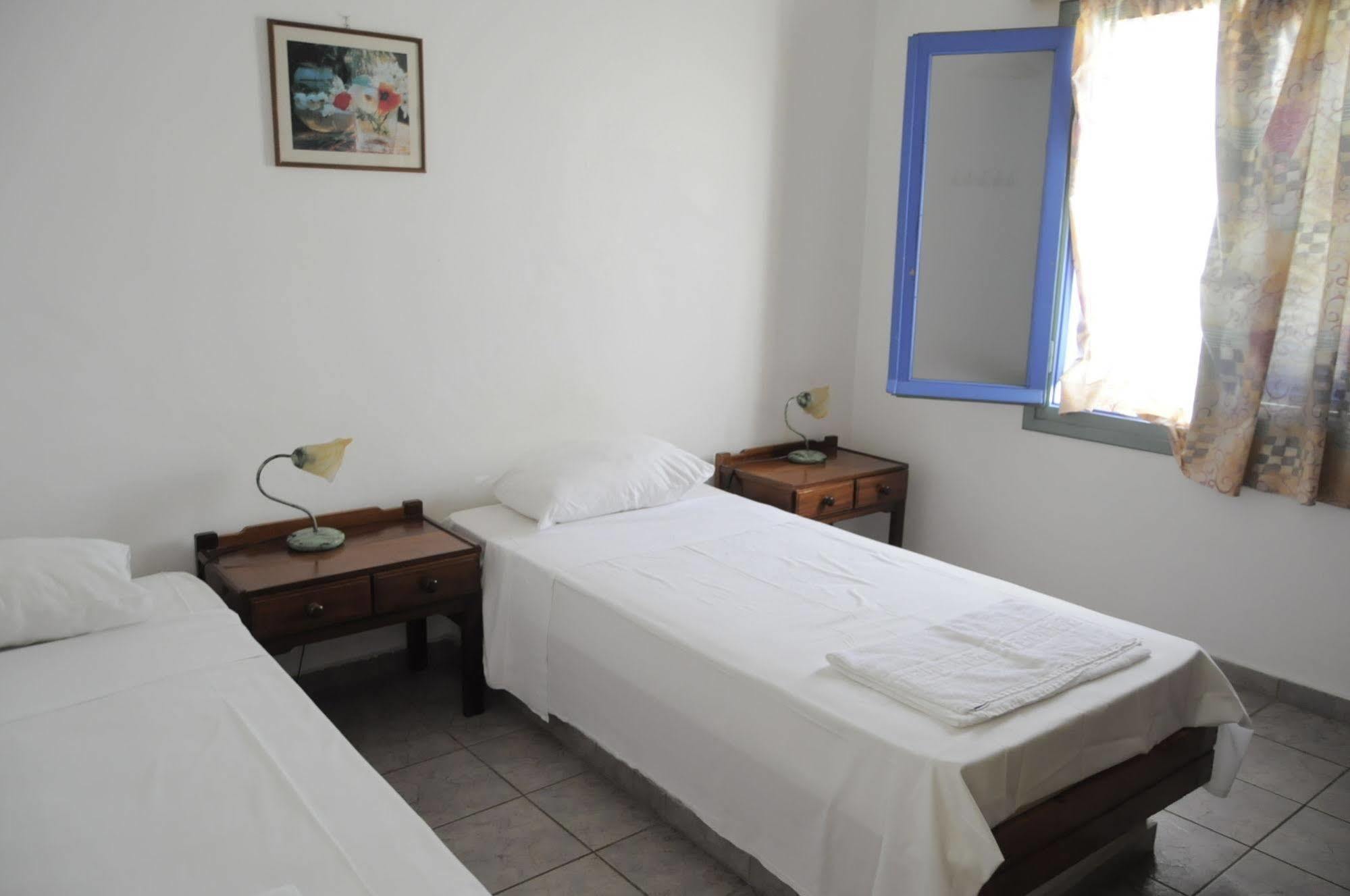 Amazones Villas Apartments Hersonissos  Ngoại thất bức ảnh